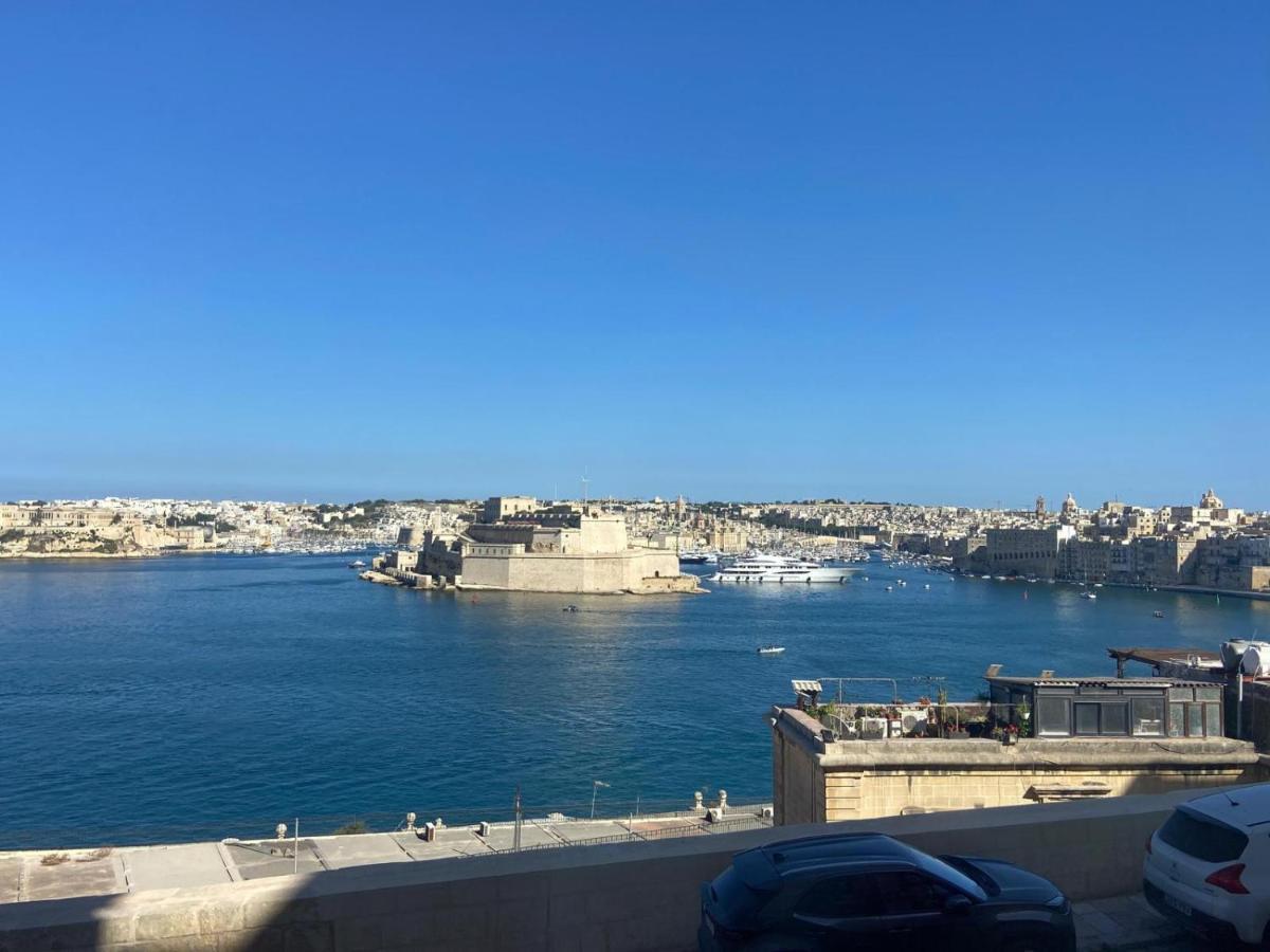 Valletta Seaview Townhouse Екстер'єр фото